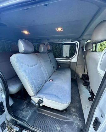 Renault Trafic cena 28900 przebieg: 204000, rok produkcji 2005 z Wrocław małe 29